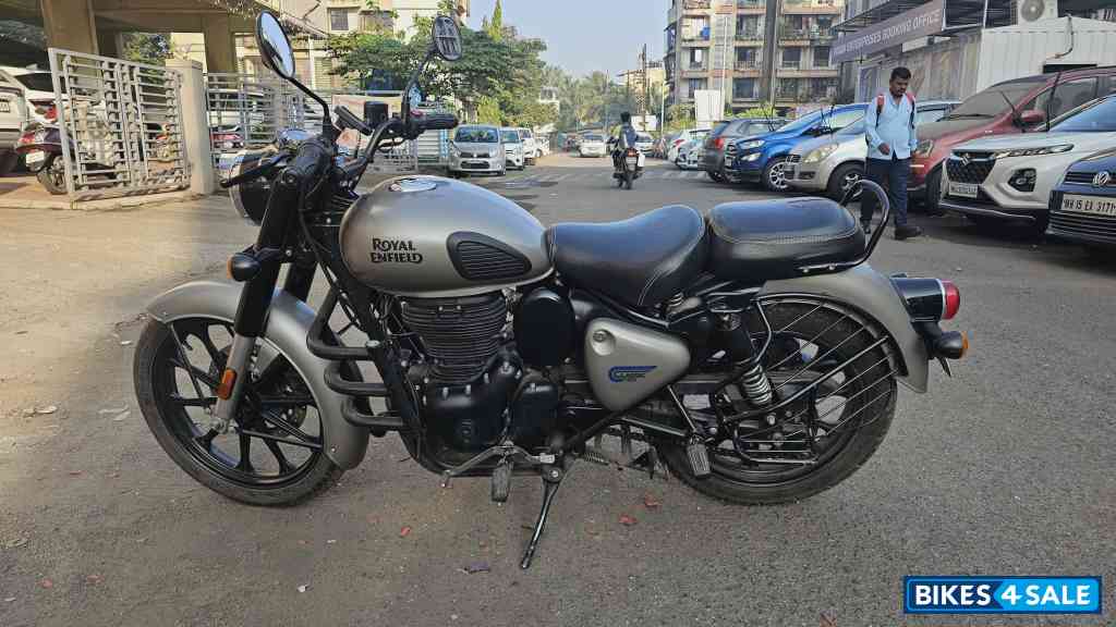 Royal Enfield Classic Gunmetal Grey