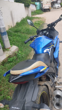 Suzuki Gixxer SF