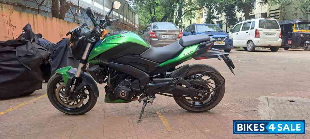 Green Bajaj Dominar 400 ABS BS6