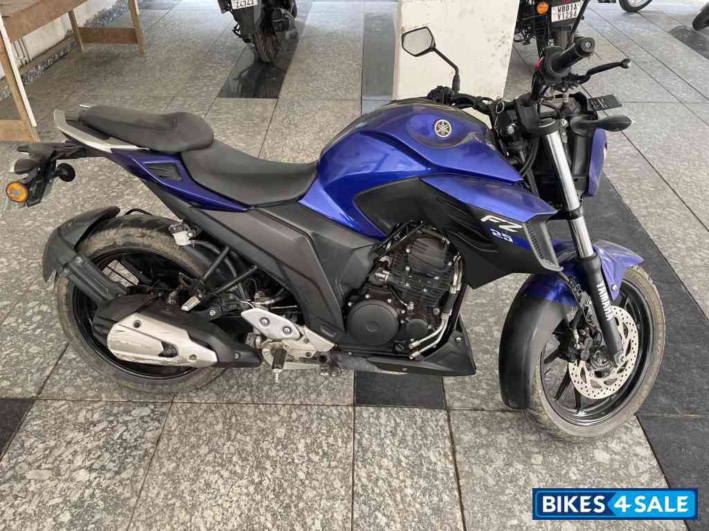 Yamaha FZ 25 BS6