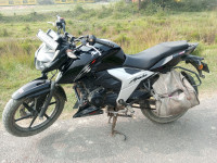 Black TVS Apache RTR 160 4V BS6