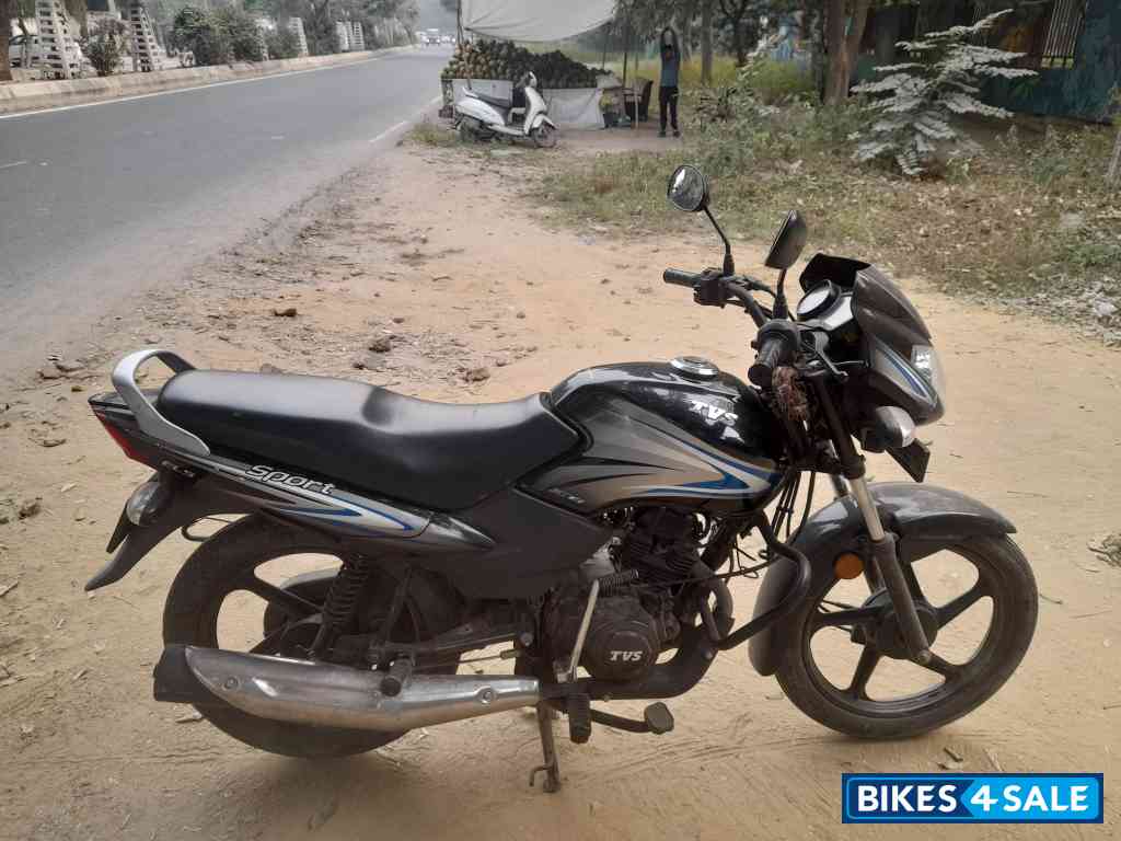 TVS Sport BS6
