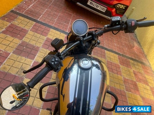 Jawa 42 Bobber Black Mirror