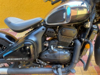Jawa 42 Bobber Black Mirror