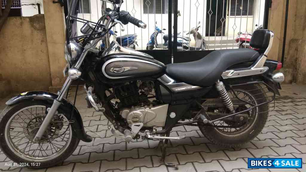Bajaj Avenger Cruise 220