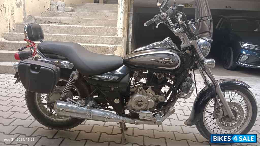 Bajaj Avenger Cruise 220