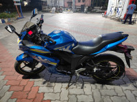 Blue Suzuki Gixxer SF Fi
