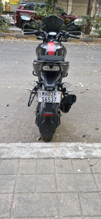 Black TVS Apache RTR 200 4V 2022