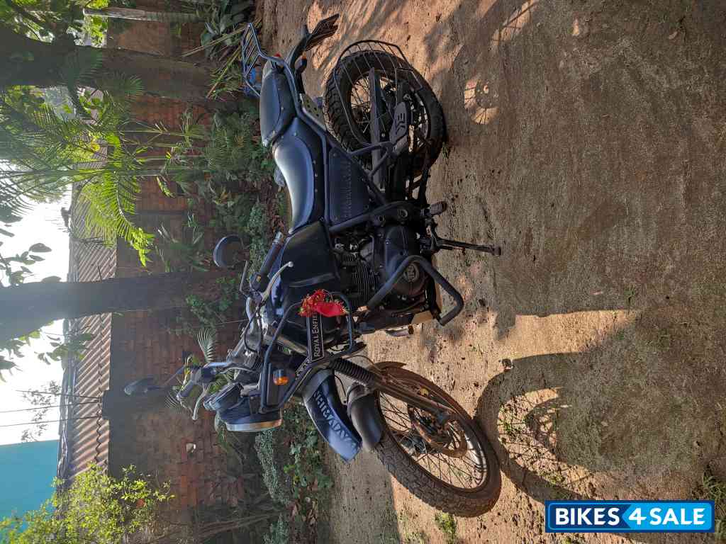 Black Royal Enfield Himalayan