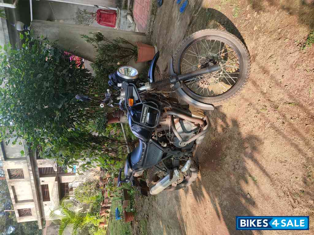 Black Royal Enfield Himalayan