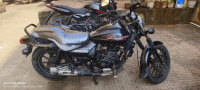 Black Bajaj Avenger Street 220