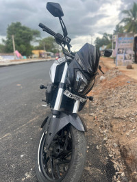 Bajaj Dominar 250