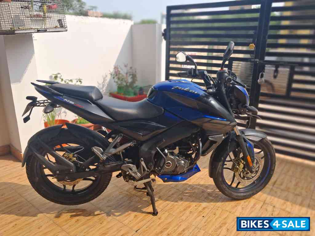 Bajaj Pulsar NS 160
