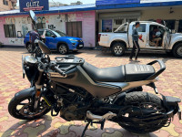 Dark Galvano Ma Husqvarna Svartpilen 250