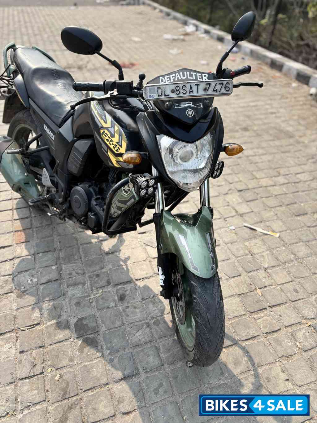 Yamaha FZ-S