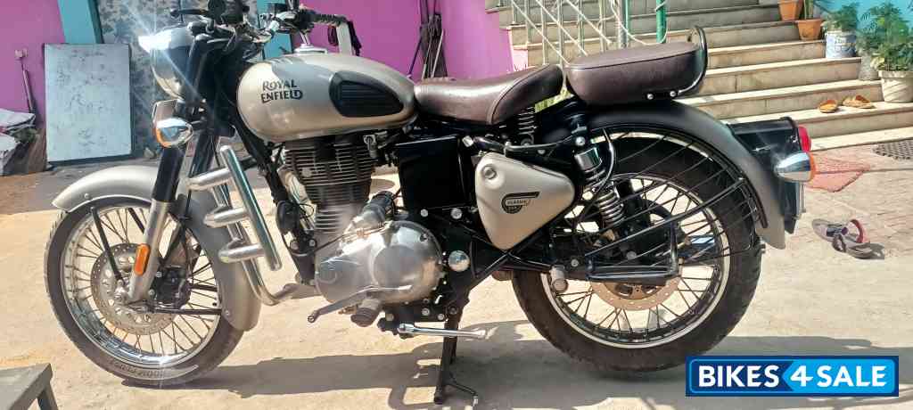 Royal Enfield Classic 350 BS VI
