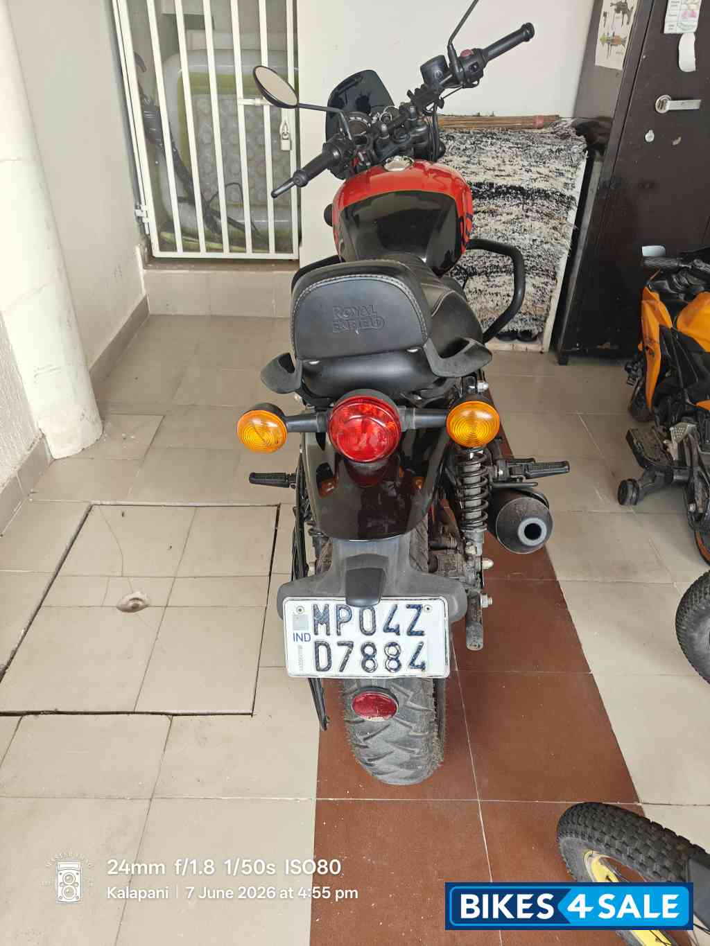 Rebel Red Royal Enfield Hunter 350 Metro