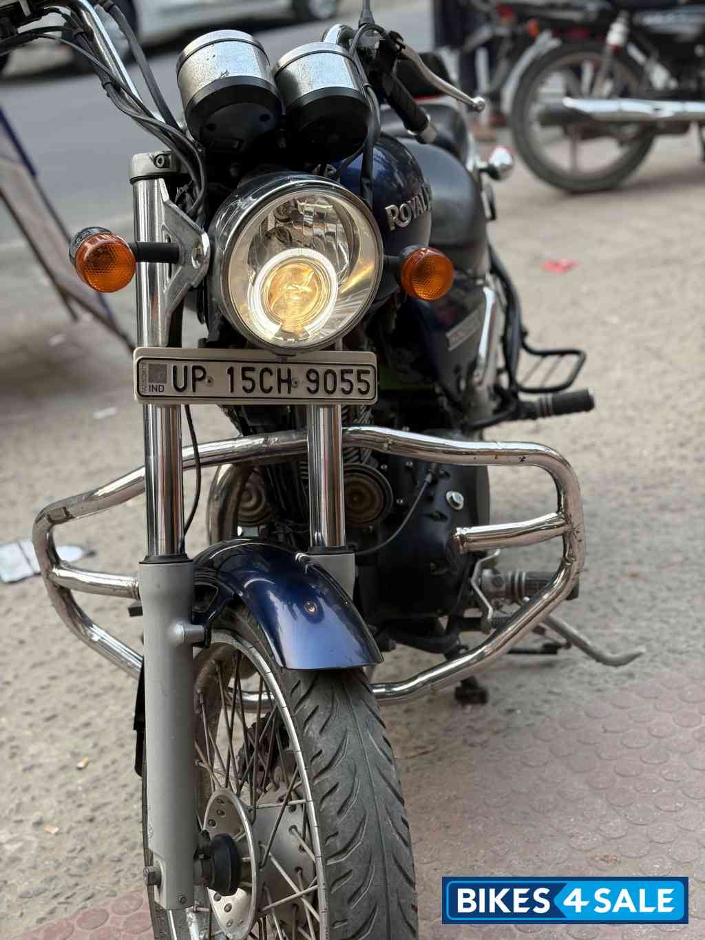 Royal Blue Royal Enfield Thunderbird 350