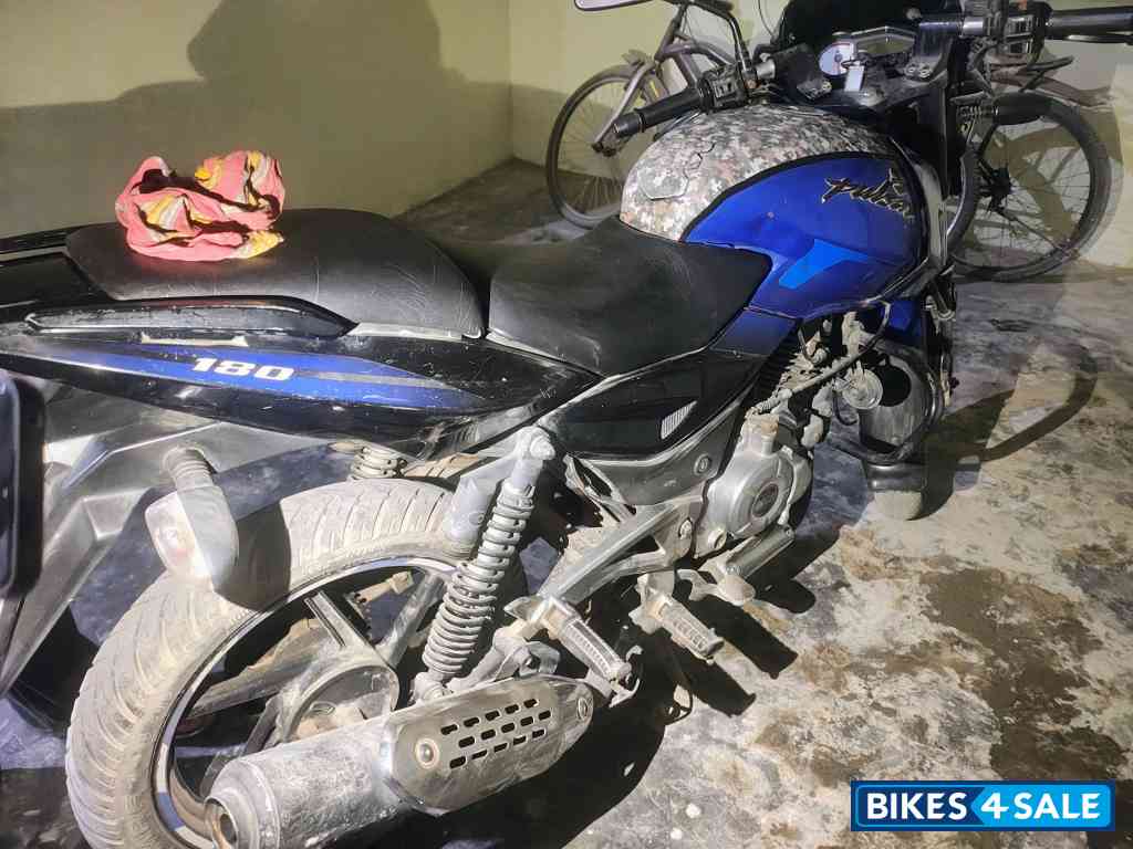 Bajaj Pulsar 180