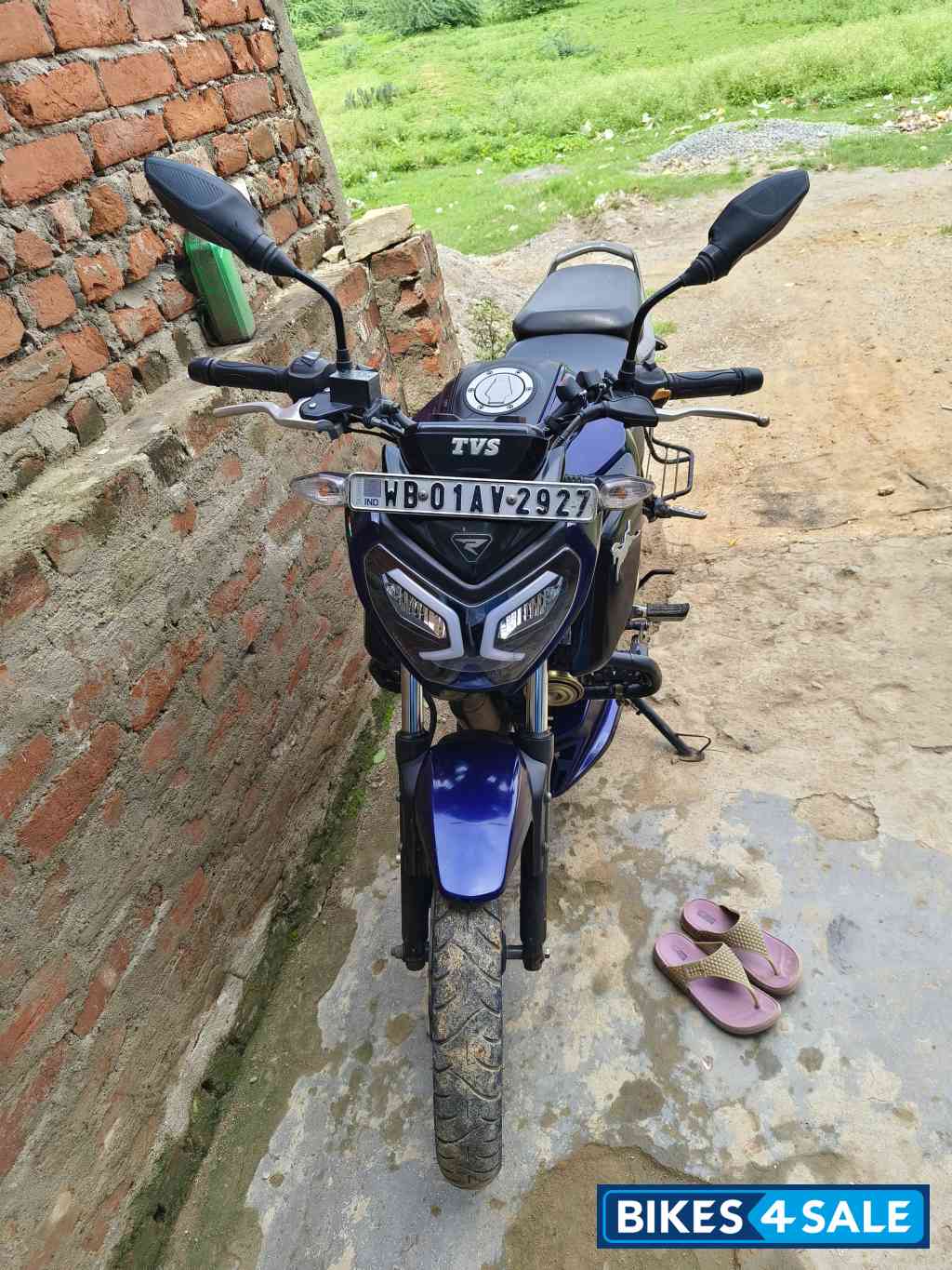 Blue Black TVS Raider 125 Drum