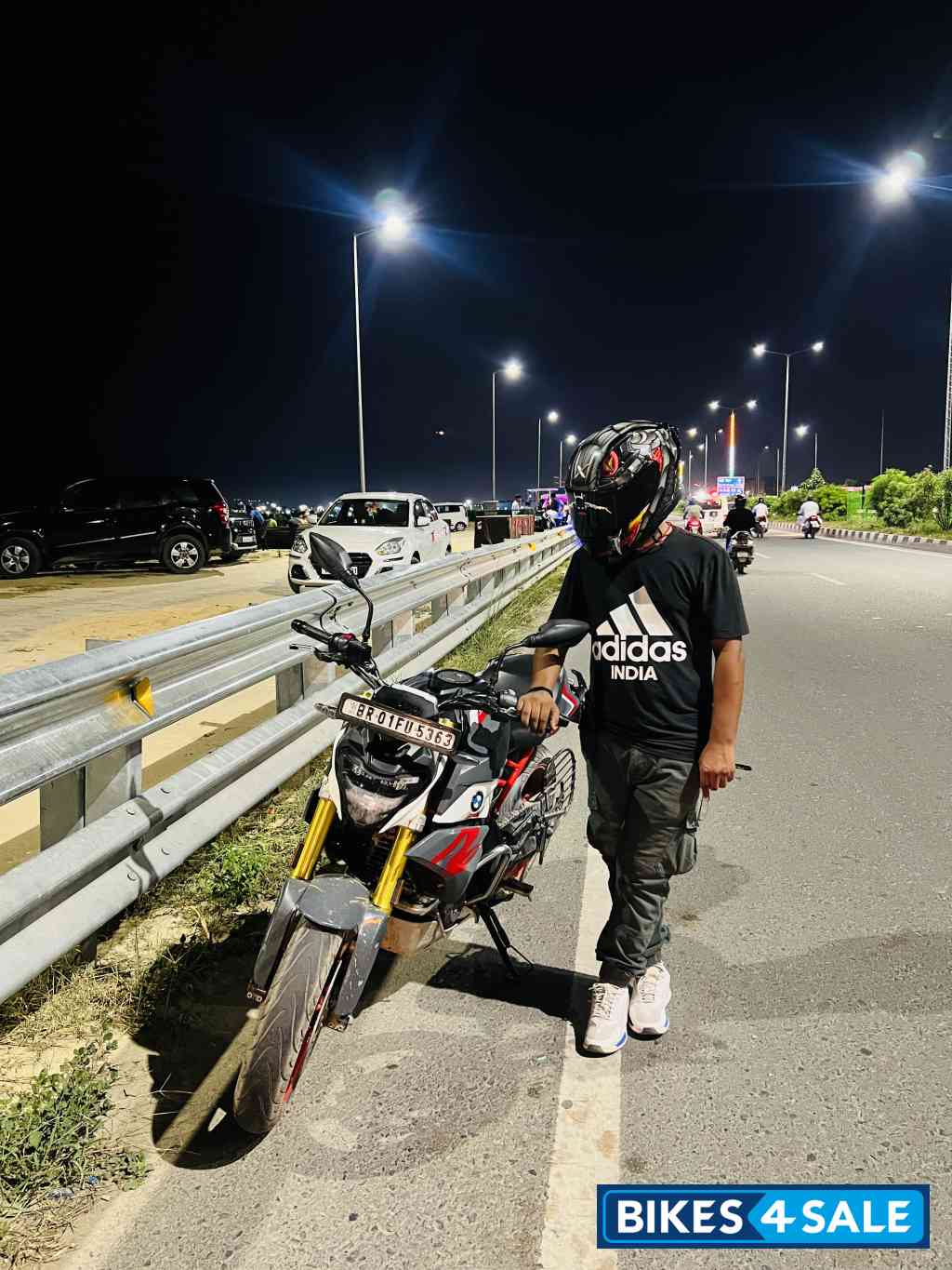 Metallic Grey BMW G 310 R