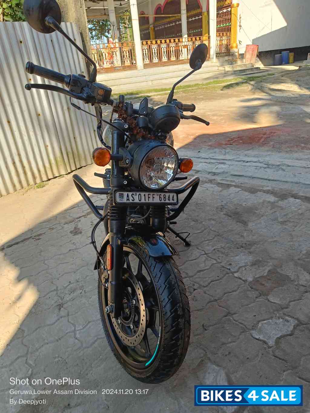 Royal Enfield Hunter 350 Metro