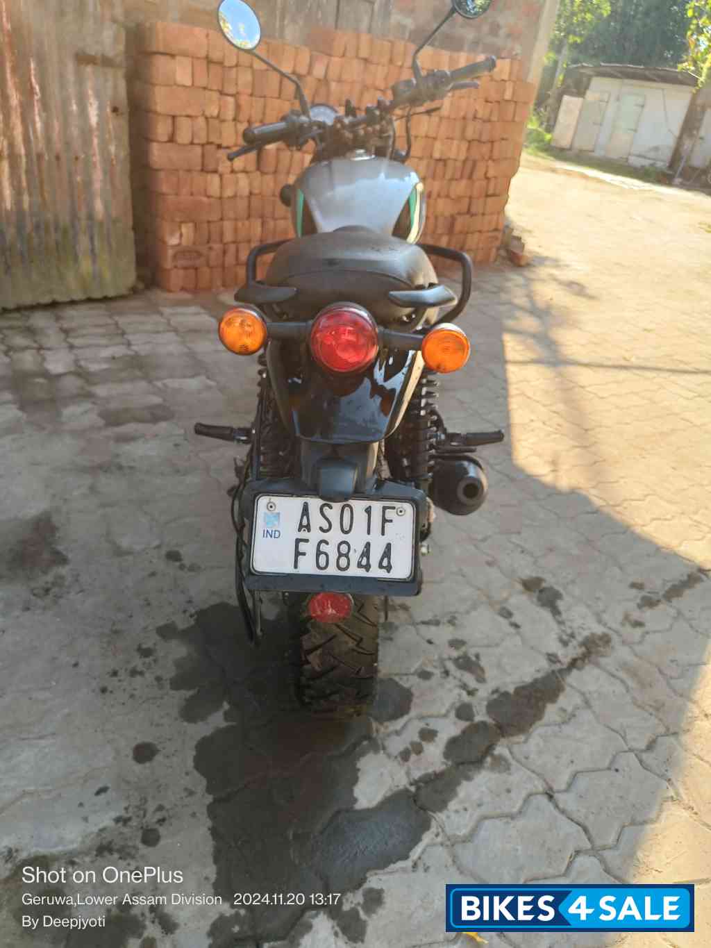 Royal Enfield Hunter 350 Metro