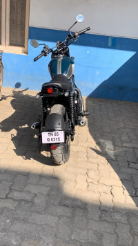 Yezdi Scrambler Single Tone