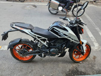 KTM Duke 200