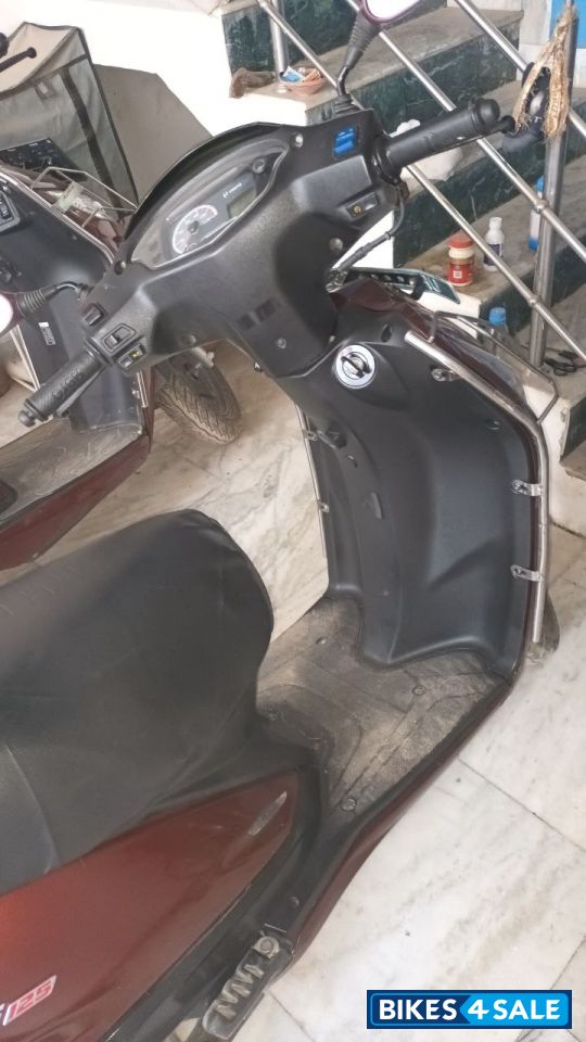 Nobel Red Hero Destini 125 VX