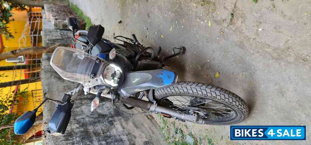 Blue & Black Hero Xpulse 200 4V