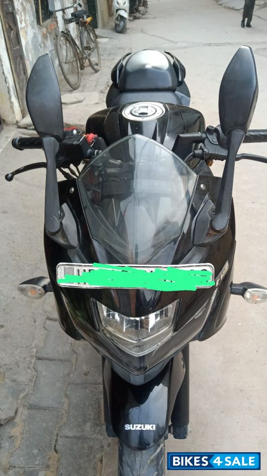 Suzuki Gixxer SF