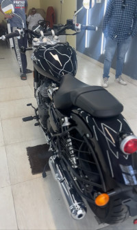 Royal Enfield Super Meteor 650