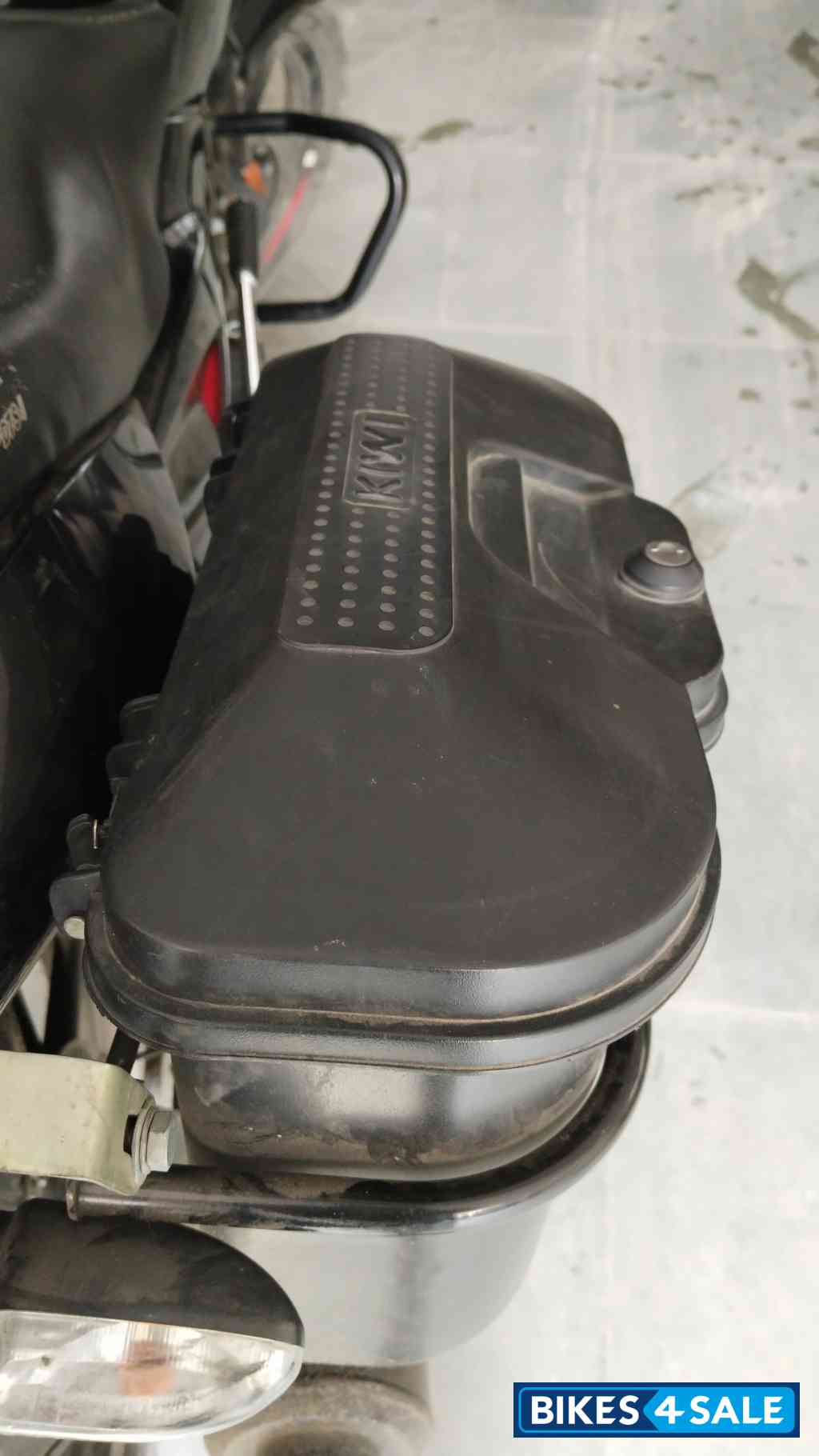 Black Bajaj Pulsar 150 DTSi