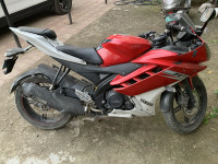 Red Yamaha YZF R15 V2
