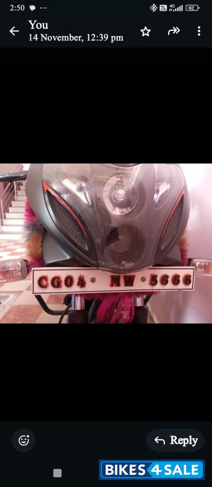 Bajaj Pulsar 180F Neon