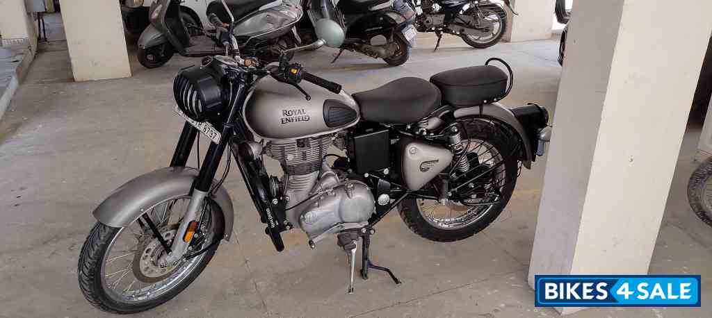 Royal Enfield Classic Gunmetal Grey