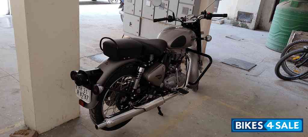 Royal Enfield Classic Gunmetal Grey