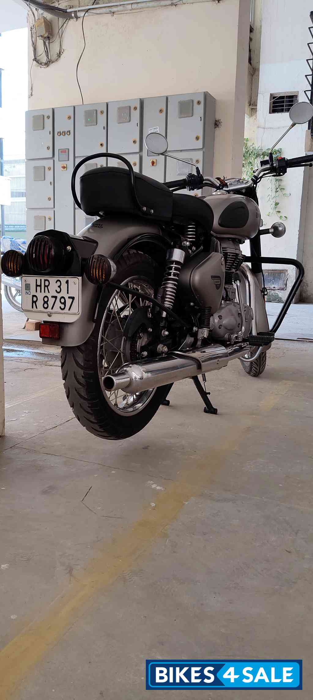 Royal Enfield Classic Gunmetal Grey