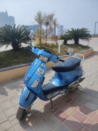 Vespa SXL 125