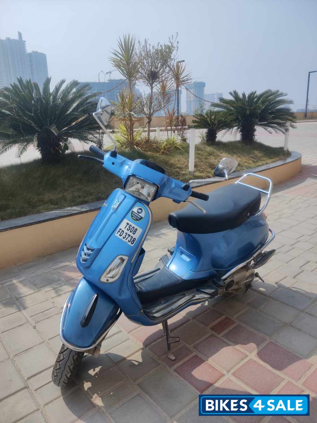 Vespa SXL 125