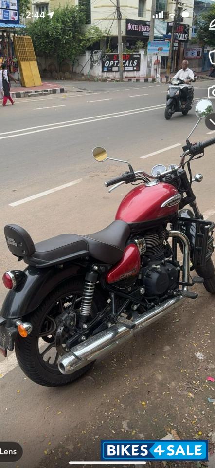 Royal Enfield Meteor 350 Supernova