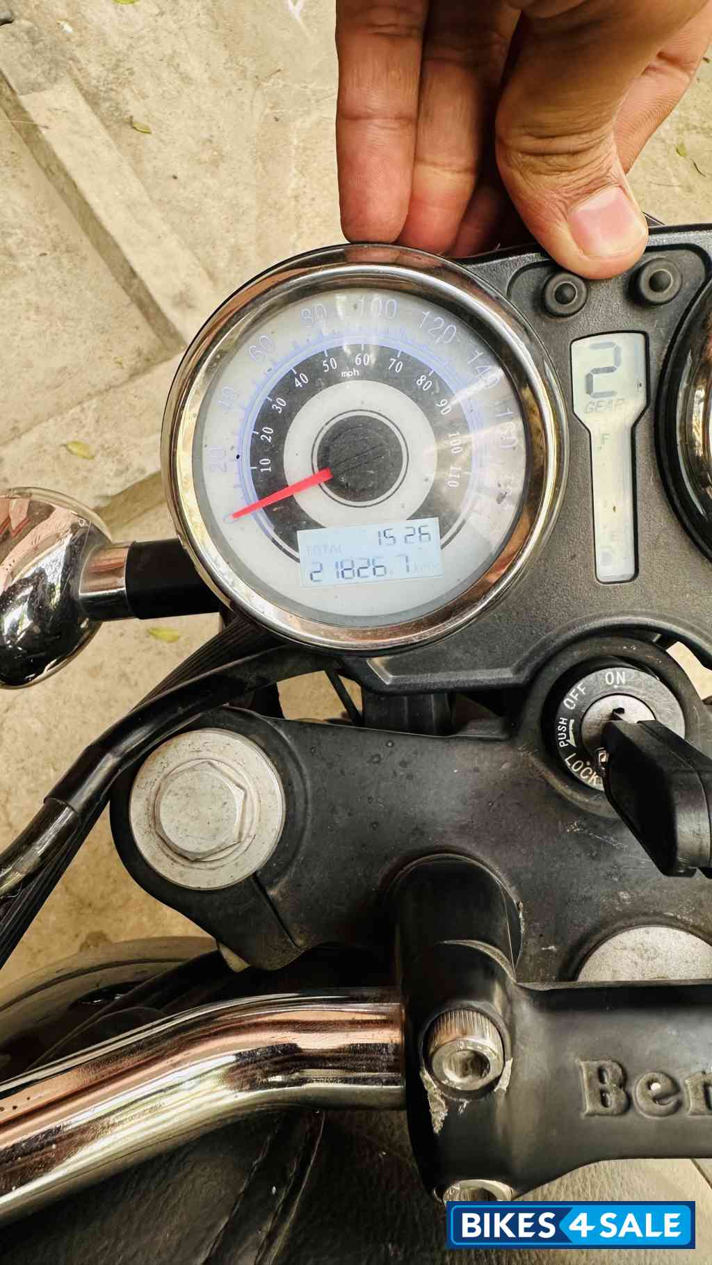 Benelli Imperiale 400 BS6