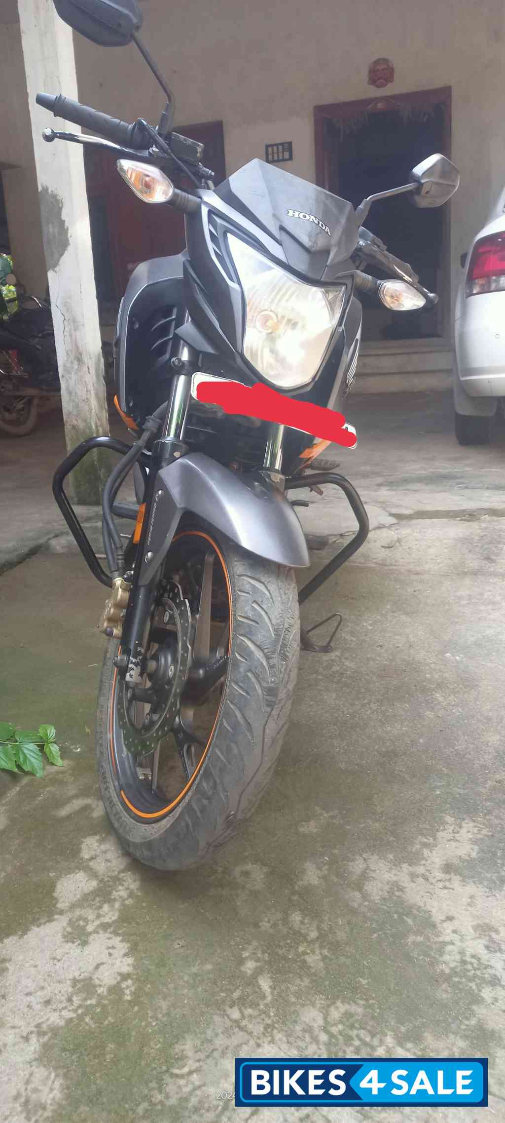 Honda CB Hornet 160R