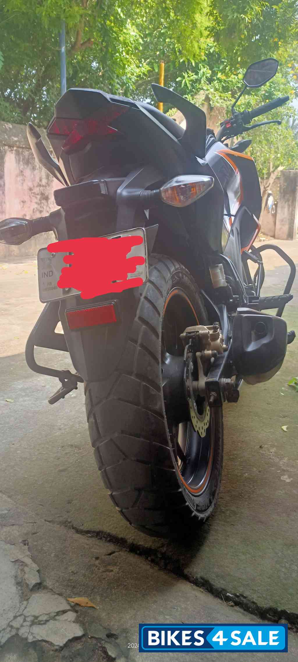 Honda CB Hornet 160R