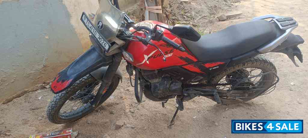 Red Hero XPulse 200