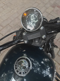 Forest Green Dual Tone Yezdi Roadster Dual Tone