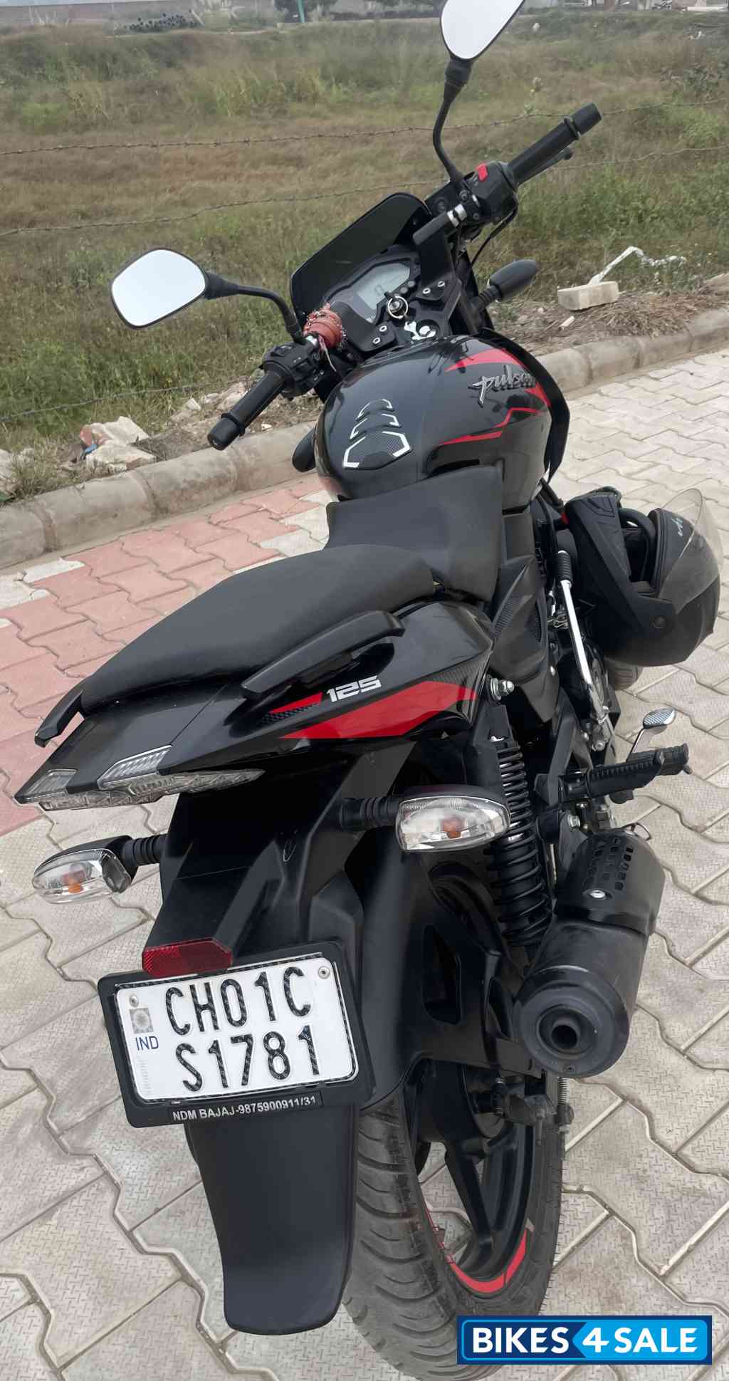 Bajaj Pulsar 125