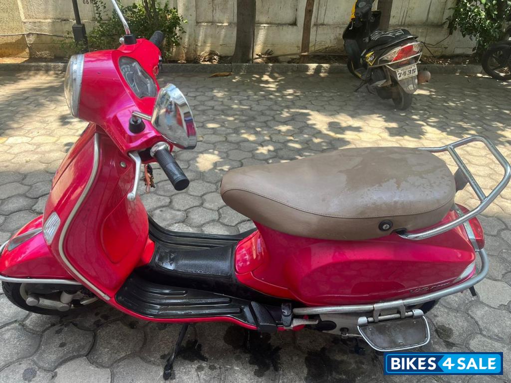 Vespa VXL 125