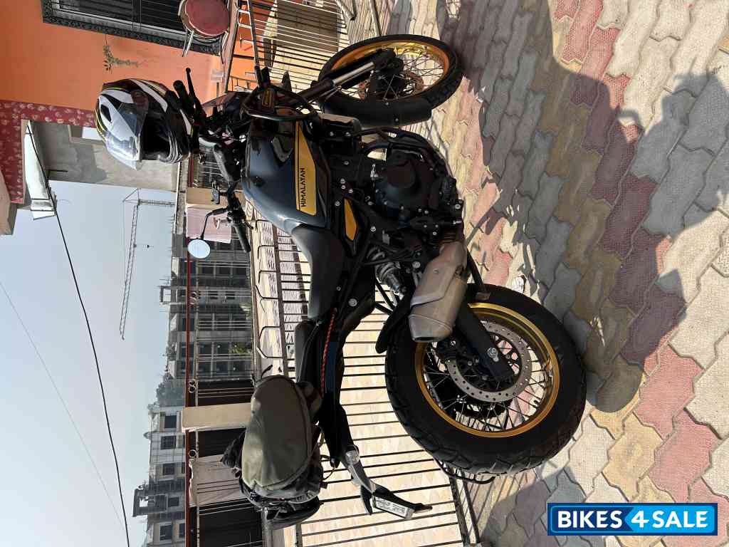 Hanle Black Royal Enfield Himalayan 450